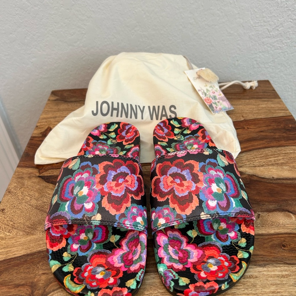 Johnny Was Floral Sandals, Size 7